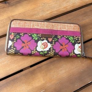 Fossil floral zip up clutch wallet